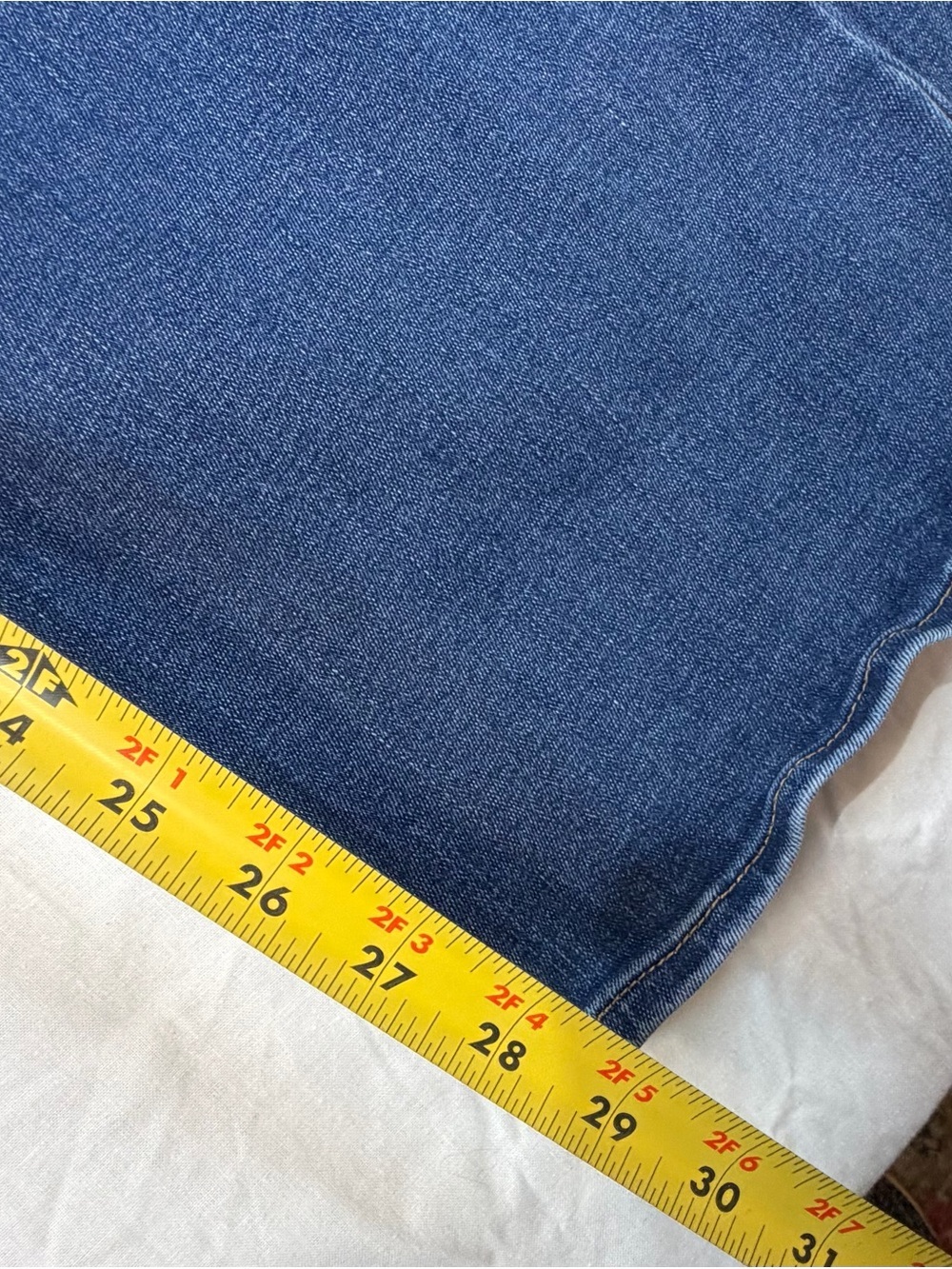 Levi's Dark Blue Perfectly Slimming 512 Boot Cut Jeans Sz 16 with Rhinestone - Picture 12 of 12
